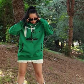 Boya ve Baskı Detaylı Unisex Tasarım Sweatshirt