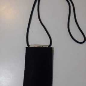 Keçe telefon kılıfı